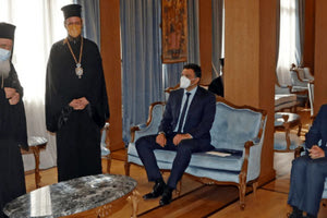 “Ναι” στον εμβολιασμό, λέει με εγκύκλιο η Ιερά Σύνοδος της Εκκλησίας της Ελλάδος