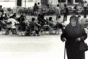 H φωτογραφία της ημέρας:  “Τρεις Καμάρες” 1981