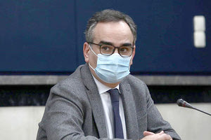 ο κ. Κοντοζαμάνης