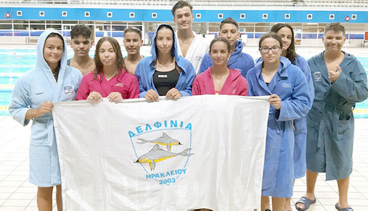   Η ομάδα Π/Π και Π/Κ των Δελφινιών