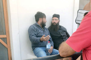 Ο 45 χρονος εξηγεί πώς κατάφερε να σωθεί