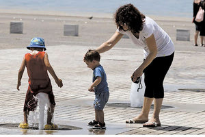 Συνθήκες καύσωνα έως και την ερχόμενη Τρίτη στην Κρήτη