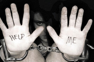 trafficking εμπορεία ανθρώπων σωματεμπορειο σωματέμπορας