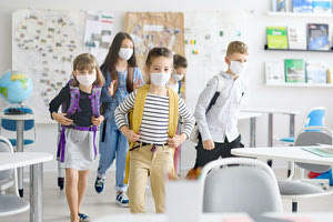 ΑΛΛΑΓΕΣ ΣΤΑ ΠΡΩΤΟΚΟΛΛΑ ΠΡΟΑΝΗΓΓΕΙΛΕ Η ΥΠΟΥΡΓΟΣ ΠΑΙΔΕΙΑΣ Δεν θα κλείνουν τμήματα με το πρώτο κρούσμα