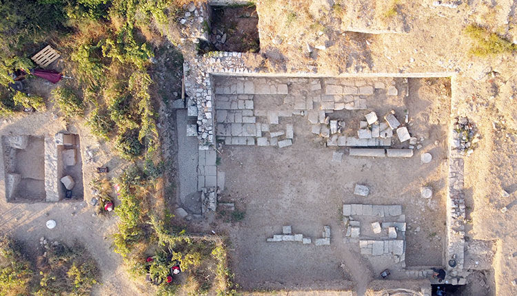 Αεροφωτογραφία της ανασκαφής του δημοσίου κτηρίου που ανέσκαψε ο κ. Χανιώτης