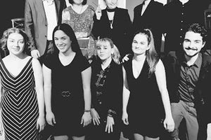 «Αύγουστος» από τη Θεατρική Σκηνή Ηρακλείου