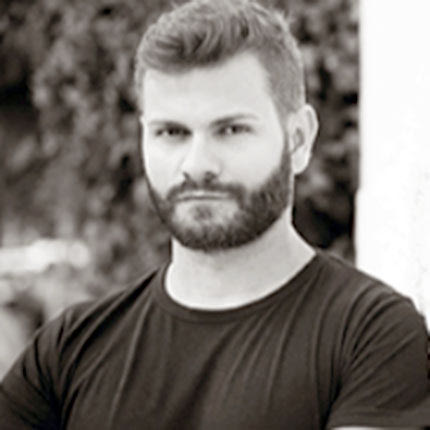 Μάνος Ζερβάκης, συγγραφέας