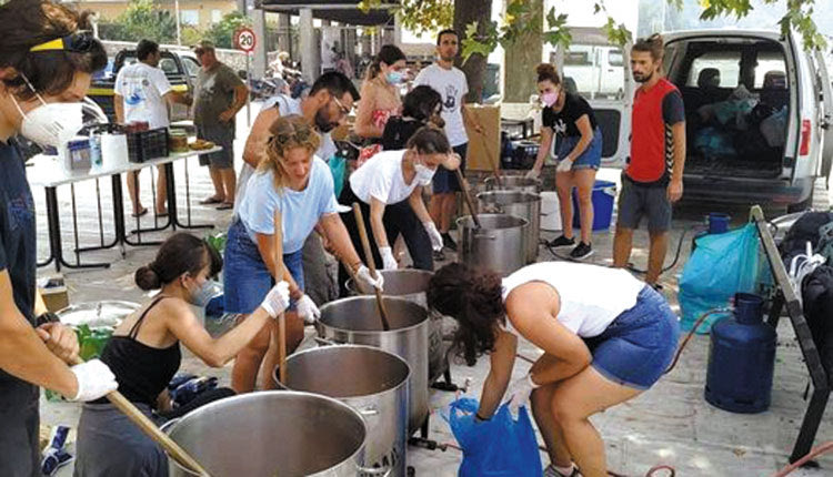 Αλληλεγγύη Λίμνη Ευβοίας, μαγερειό για 700 άτομα