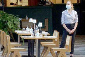 Τα νέα μέτρα τρομάζουν τους επιχειρηματίες