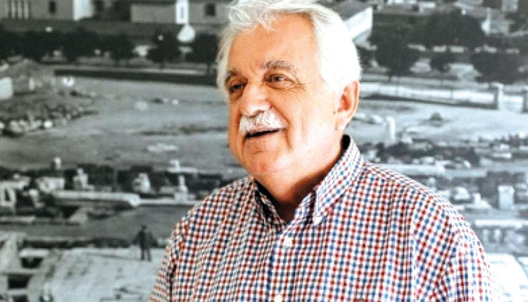 ο (φωτισμένος Έλληνας) Σταύρος Μπένος