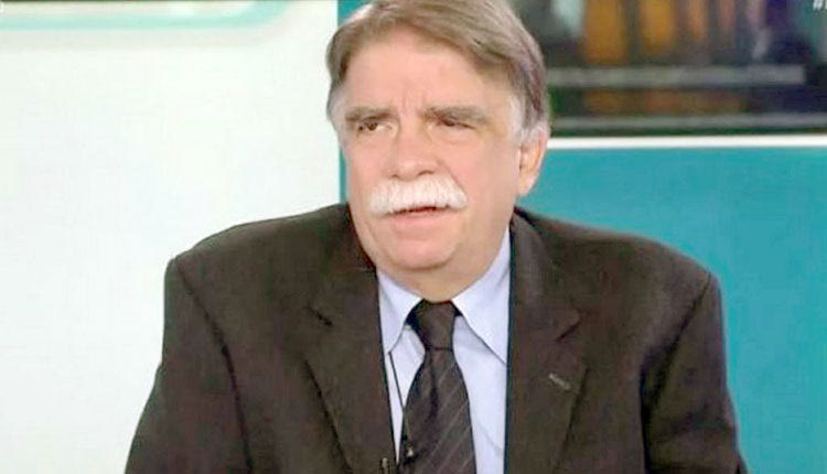 ο καθηγητής μικροβιολογίας, Αλκιβιάδης Βατόπουλος