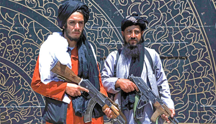 Χωρίς καμία αντίσταση έπεσε η Καμπούλ στα χέρια των ταλιμπάν