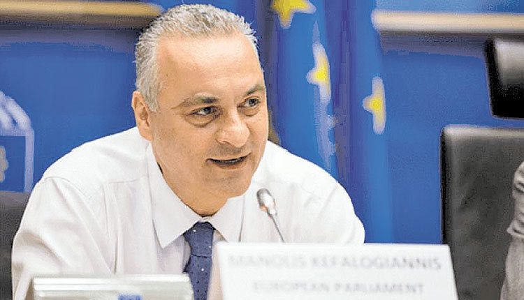 ΜΑΝΩΛΗΣ ΚΕΦΑΛΛΟΓΙΑΝΝΗΣ
