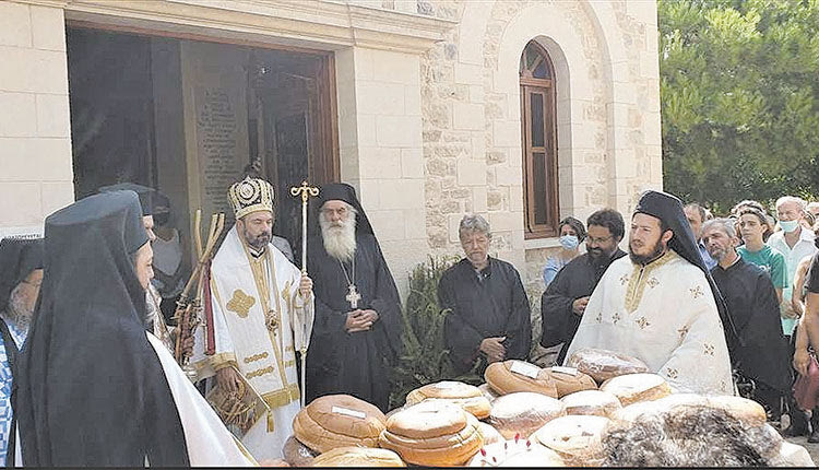 Εντυπωσιακή ήταν η προσέλευση των πιστών στην Ιερά Μονή Αγκαράθου από ολόκληρη την Κρήτη