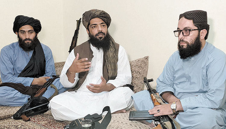 ο Waheedullah Hashimi, υψηλόβαθμο στελέχος των Ταλιμπάν