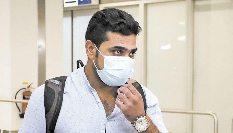 Ο Έλληνας πολίτης Agajan Farhad