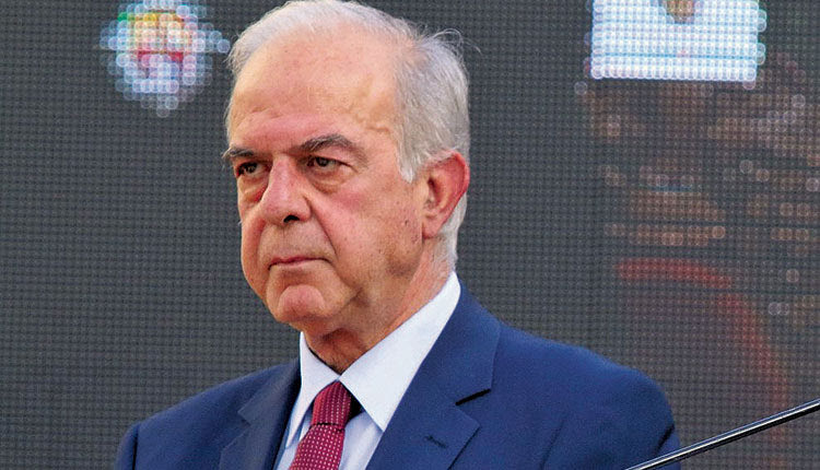 ο δήμαρχος Ηρακλείου Βασίλης Λαμπρινός