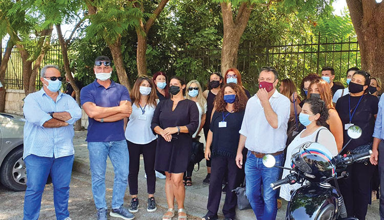Όπως καταγγέλλουν οι αρχαιοφύλακες, παραμένουν απλήρωτοι από τον περασμένο Μάιο