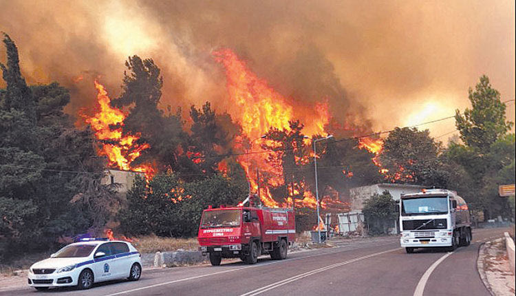 Για εμπρησμό κάνουν λόγο κάτοικοι και φορείς