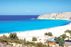 Έψαχναν τον γυμνό τουρίστα