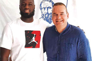 Ο Κόρτσταμ με τον πρόεδρο του Ηροδότου κ. Παπαδημιτρίου