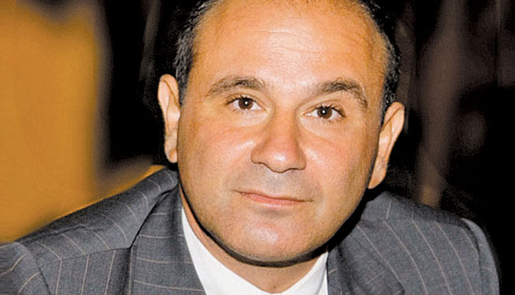 Στην Κρήτη γίνεται χαμός από τουρίστες είπε στην “Π 	ο Ν. Χαλκιαδάκης