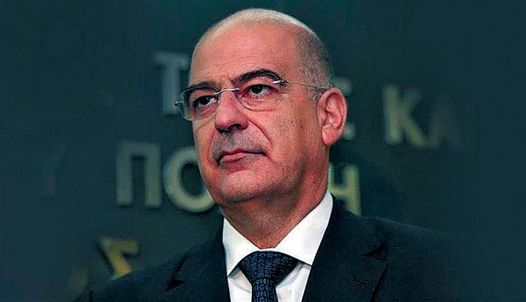 Στα Σκόπια ο Δένδιας