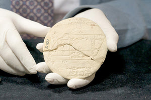  ΑΥΣΤΡΑΛΟΣ ΜΑΘΗΜΑΤΙΚΟΣ: Ανακάλυψε σε μια πλάκα τις ρίζες της εφαρμοσμένης γεωμετρίας