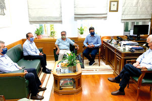 ΠΕΡΙΦΕΡΕΙΑΡΧΗΣ ΜΕ ΤΟΥΣ ΔΗΜΑΡΧΟΥΣ