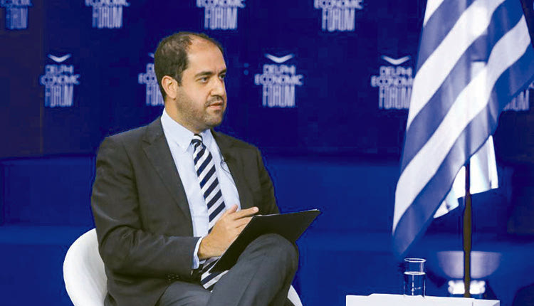Έφυγε και ο Κεφαλογιάννης από την κυβέρνηση