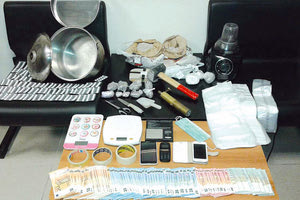 Εκτός φυλακής ο ζαχαροπλάστης με τα τρία κιλά ηρωίνης