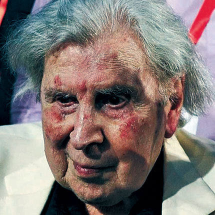 Μίκης Θεοδωράκης