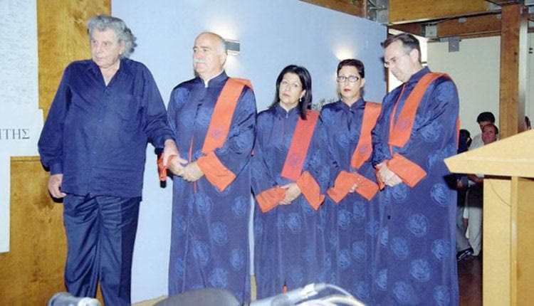 Από την τελετή αναγόρευσης ;
