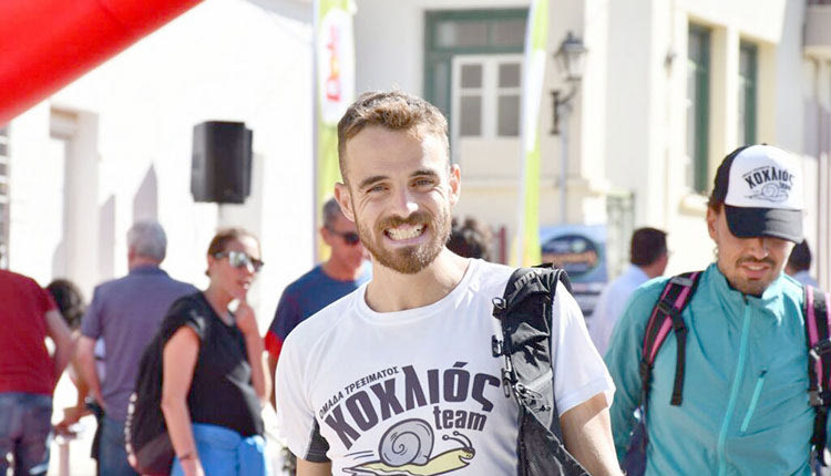 Ο εκ των διοργανωτών και προπονητής του Χοχλιός Team Εμμανουήλ Κωνσταντουλάκης 