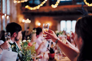 Οργή και αγανάκτηση στους επιχειρηματίες εστίασης και διασκέδασης