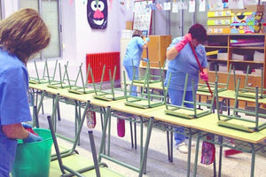 Αγώνας δρόμου για τον καθαρισμό των σχολείων