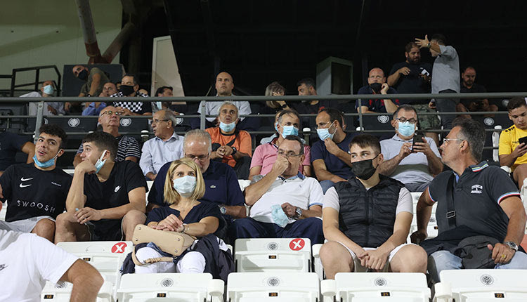 ΓΕΝΤΙ ΚΟΥΛΕ ΟΦΗ ΦΙΛΑΘΛΟΙ