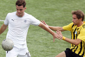 Στιγμιότυπο από το πρώτο επίσημο παιχνίδι της Κ19 του ΟΦΗ κόντρα στον Άρη