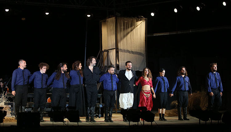 ΚΑΠΕΤΑΝ ΜΙΧΑΛΗΣ ΠΑΡΑΣΤΑΣΗ