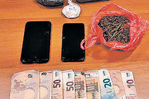 Τα κατασχεθέντα της αστυνομικής επιχείρησης