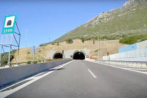 Το θέμα του Βόρειου Οδικού Άξονα Κρήτης και του σιδηρόδρομου θέτει με επιστολή της η Δήμητρα Λυμπεροπούλου.