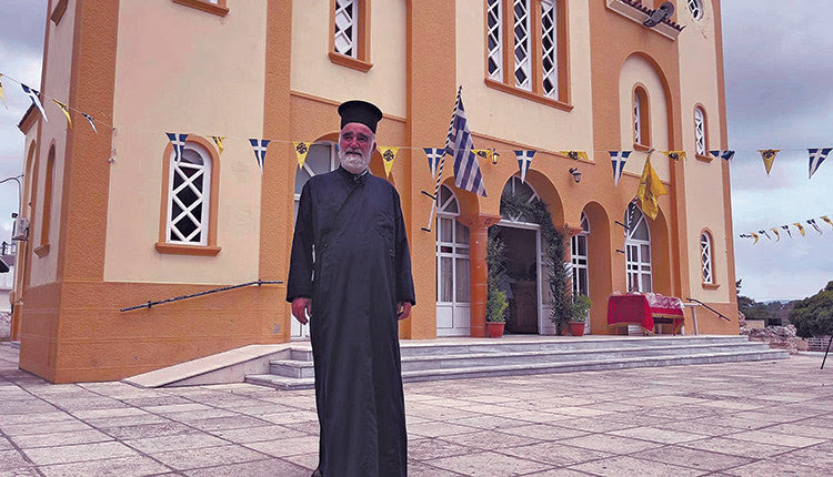 Η Εκκλησία της Κρήτης τίμησε τα 50 χρόνια ιερατικής διακονίας του π. Ιάκωβου Τζανάκη