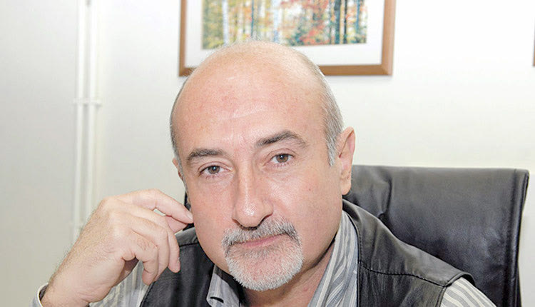 Ο πρόεδρος του Εμπορικού Συλλόγου Γ. Κουμαντάκης