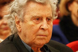 Μίκης Θεοδωράκης