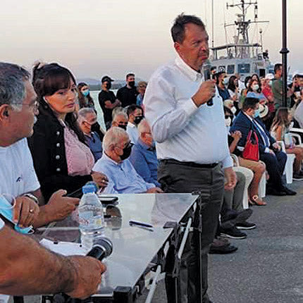 Ο διευθύνων σύμβουλος του ΟΛΗ Μ. Παπαδάκης