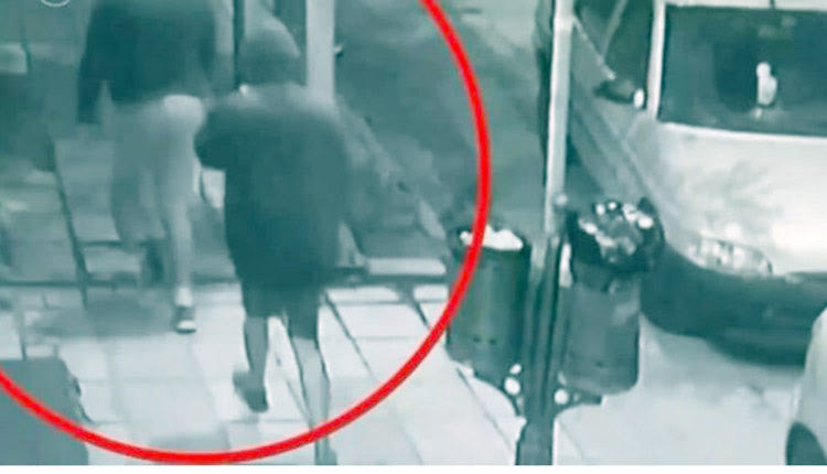 Ως περίεργη χαρακτηρίζεται η υπόθεση που διερευνούν οι Αρχές