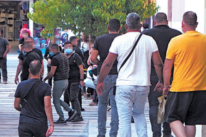 Πέντε εκ των συγγενών κρίθηκαν προσωρινά κρατούμενοι