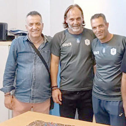Τα γενέθλιά του γιόρτασε στον φυσικό του χώρο, το γήπεδο του Ηροδότου, ο φροντιστής της ομάδας, Βαγγέλης Δροσοτάκης