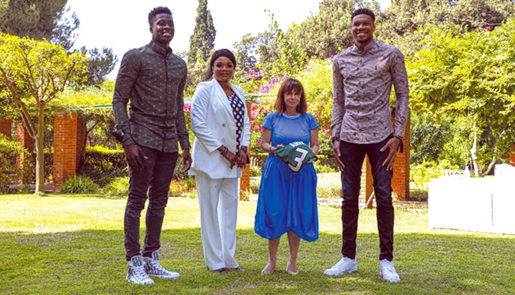 Οι Αντετοκούνμπο στο Προεδρικό Μέγαρο