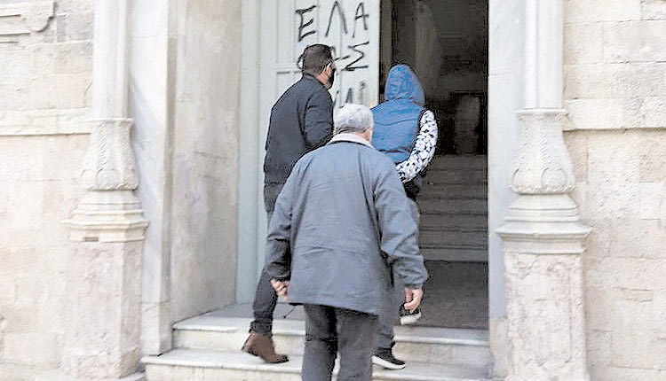 Πατέρας και γιος παραπέμπονται να δικαστούν για ανθρωποκτονία από πρόθεση